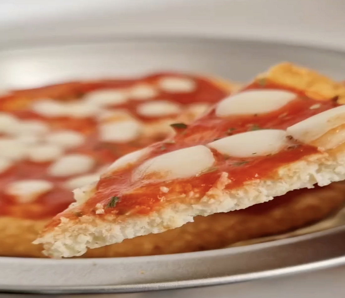 Pizza keto con pepe misto